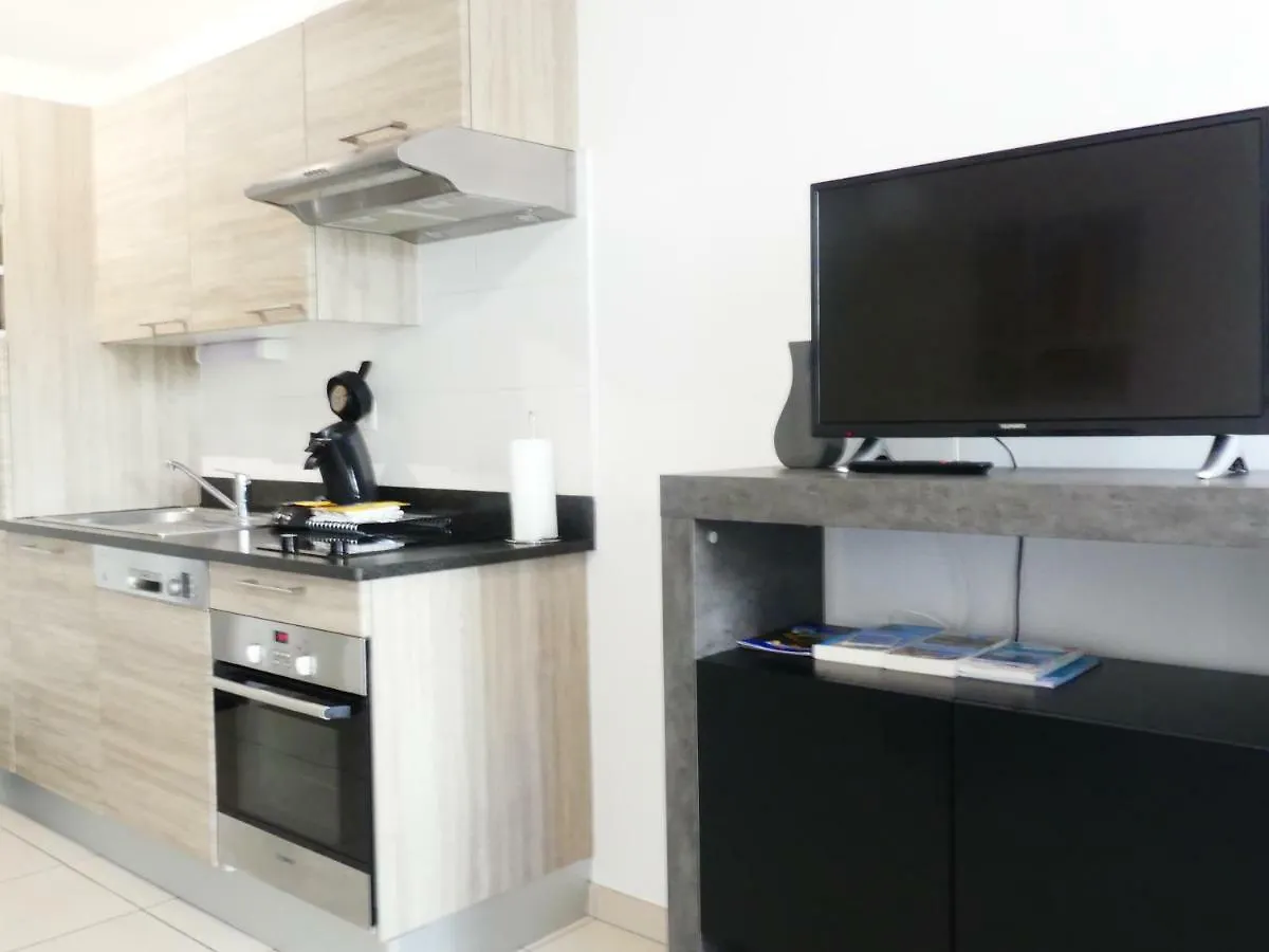 Appartement Quai Sud, T1 Bis-37M2, Terrasse, Parking, Plage Et Vieille Ville A Proximite Immediate 생말로 0*,  프랑스